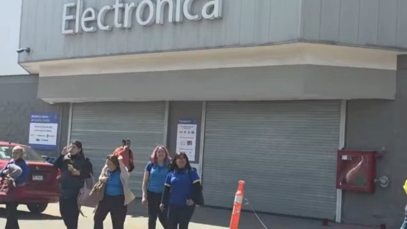 Cierran sus puertas tiendas de conveniencia en Morelia ante abatimiento del Mencho 