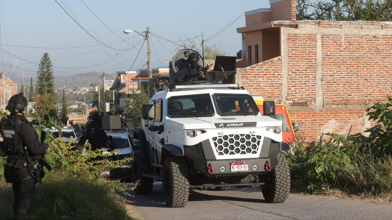 Guardia Civil blinda los caminos de Michoacán tras muerte del “Mencho”: Despliega convoyes tácticos en la Zamora – Jiquilpan 
