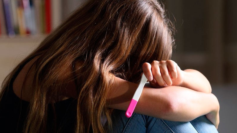 Disminuyó 29% embarazo adolescente en Michoacán: Seimujer 