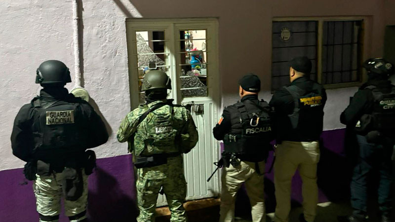 Tras cateo en Jacona, Michoacán aseguran estupefacientes y detienen a una mujer 