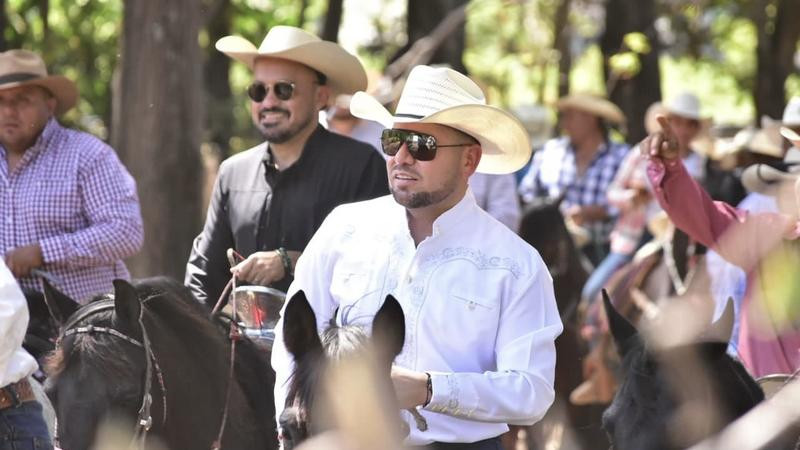 Defiende Reyes Galindo cultura e identidad en Michoacán 