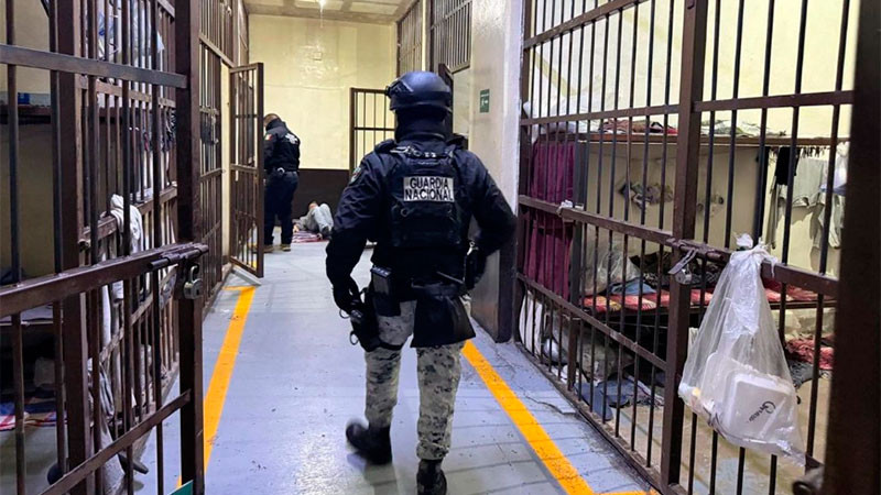 Aseguran varios objetos prohibidos durante revisión en penal de Ciudad Juárez, Chihuahua  