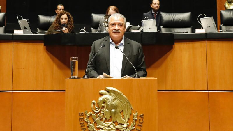 Senado aprueba por unanimidad reforma de Raúl Morón para transformar las bibliotecas en espacios incluyentes y plurilingües 