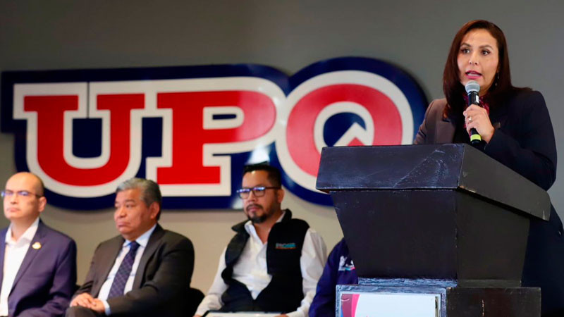 UPQ celebra su 20 aniversario; rectora reafirma compromiso con la formación de talento 