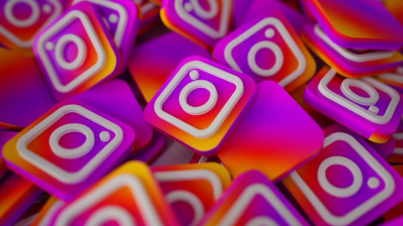 Instagram avisará a padres cuando detecte búsquedas sensibles en cuentas de adolescentes 