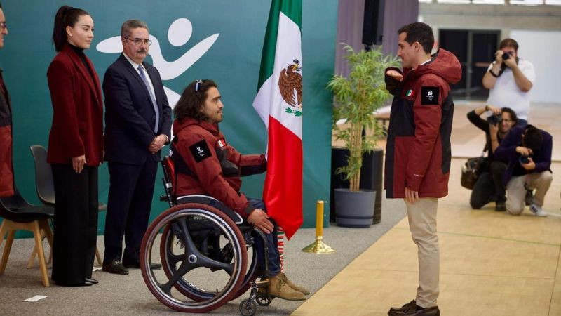 Arly Velásquez es abanderado rumbo a los Juegos Paralímpicos de Invierno Milán-Cortina 2026 