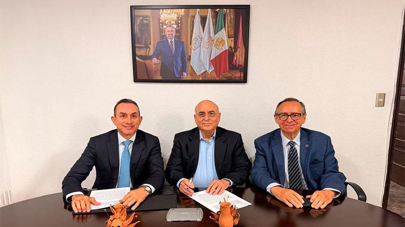 Semigrante ofrece esquema de asistencia médica integral para familias de paisanos 