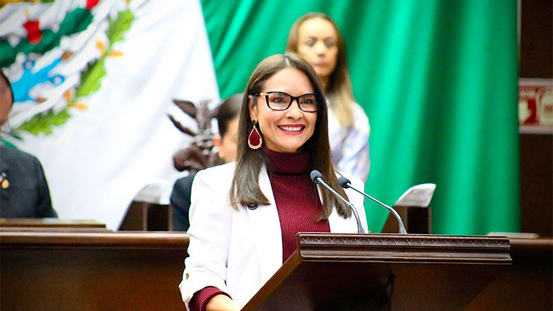 Nalleli Julieta presenta iniciativa para garantizar igualdad sustantiva en Michoacán 