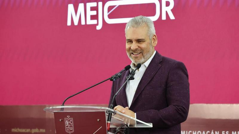 Sin renuncias o huida de funcionarios municipales tras investigación del domingo violento: Bedolla 