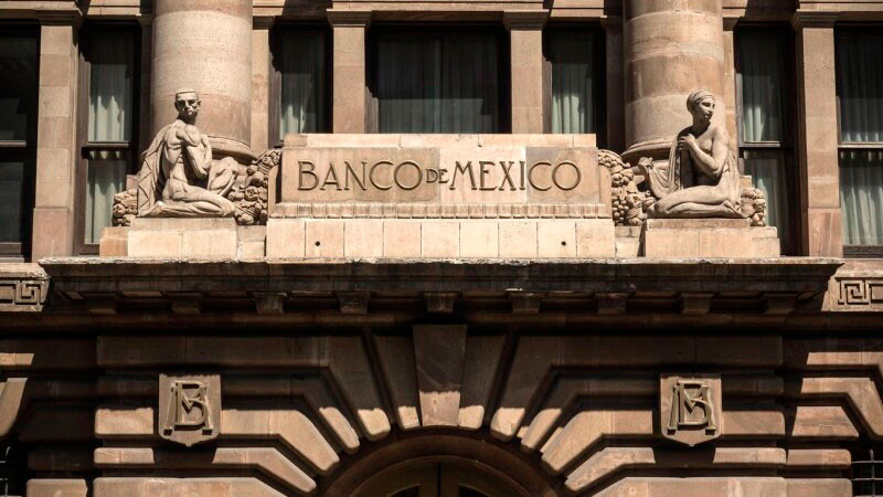 Banxico eleva pronóstico de crecimiento para la economía mexicana en 2026 