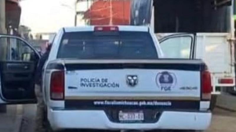 Balean e incendian vivienda en Uruapan, Michoacán 