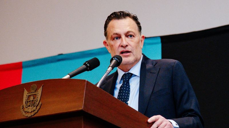 Mauricio Kuri lidera aprobación de gobernadores en México; Michoacán ocupa el lugar 26 