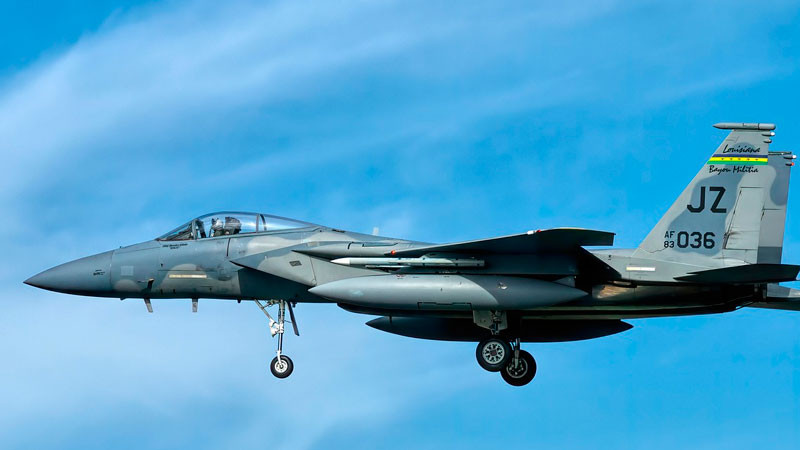 Defensas antiaéreas de Kuwait derriban tres aviones de EEUU; aseguran que fue error 