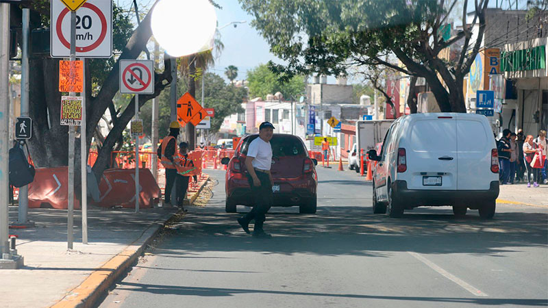 Se registran incrementos en el flujo vehicular, ciclista y peatonal, tras las obras federales por el tren México-Querétaro 