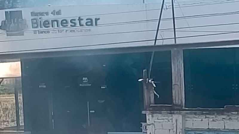 Presuntos responsables de prenderle fuego a un Banco del Bienestar de Zacapu, Michoacán son vinculados a proceso 