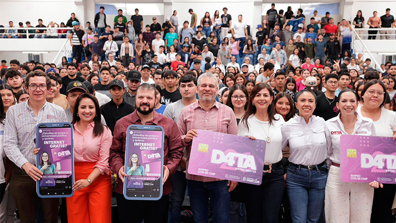 Que ningún estudiante se quede sin internet gratis; en Apatzingán, Bedolla invita a registrarse al Programa Data 