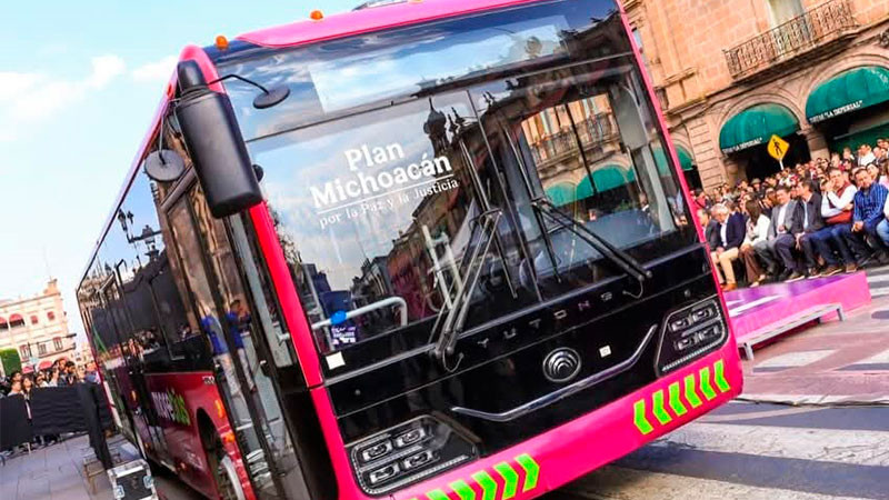 De Capula a Ciudad Salud, recorrido del Morebús, confirma gobernador de Michoacán 