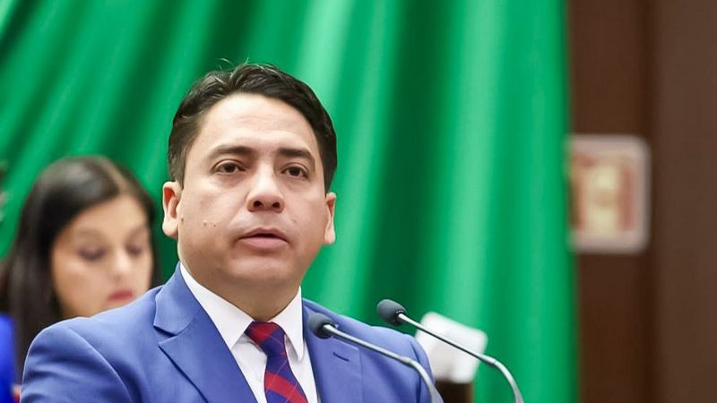 Iván Vera propone crear Comisión de Integración Familiar en ayuntamientos y SDIF para fortalecer el tejido social en Michoacán 