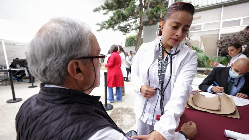 Recomienda ISSSTE recuperar alimentación tradicional para combatir la obesidad 