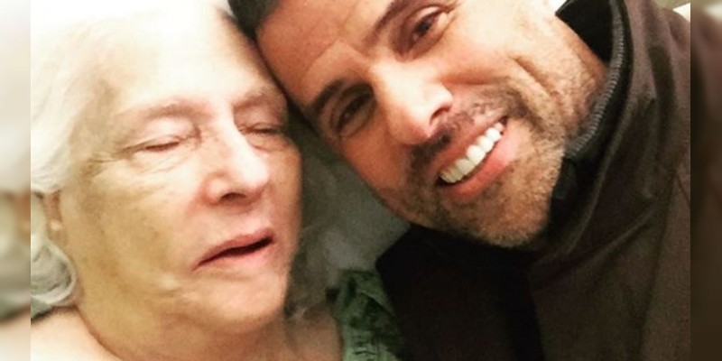 Nostálgica despedida de Marco Antonio Regil a su mamá  