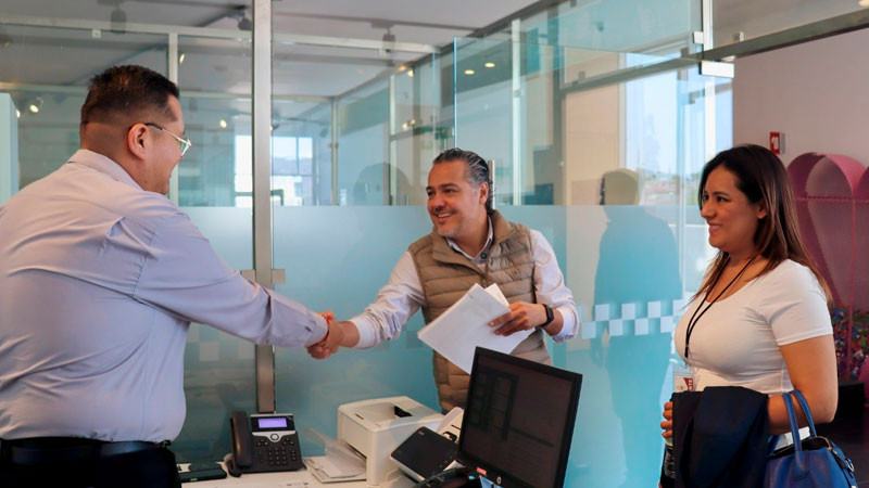 Diputado Correa Sada plantea dos iniciativas para evitar que deudores alimenticios eviten pagar si están en el extranjero 