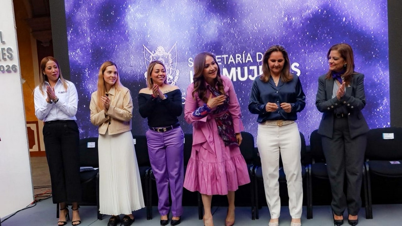 Encabeza Martha Soto foro Liderazgo y Trayectoria en Querétaro 