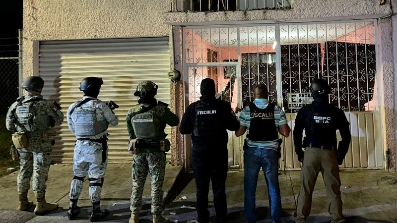Tras cateos en Morelia, Uruapan y Huetamo, aseguran droga y detienen a dos personas 
