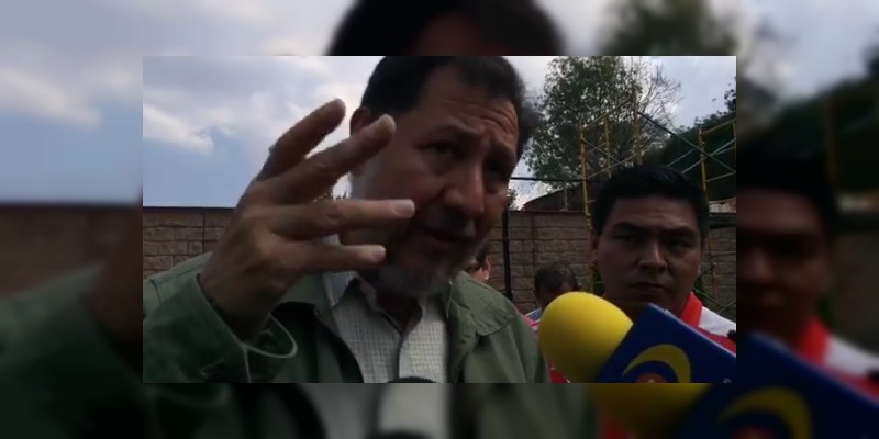 Morelia: A no pagar IVA ni IEPS, invita Fernández Noroña al no pagar impuestos en gasolinera - Foto 1 