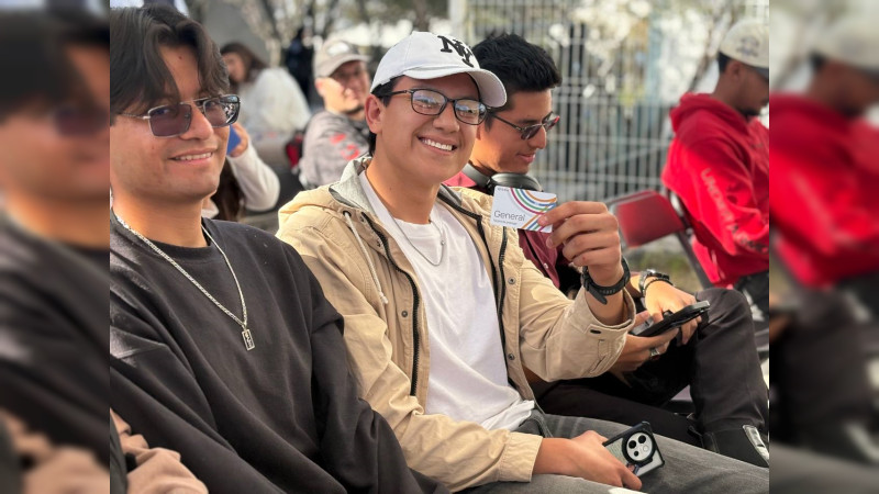 Recorre Gerardo Cuanalo escuelas y suma a más de mil estudiantes a la Tarifa Unidos 