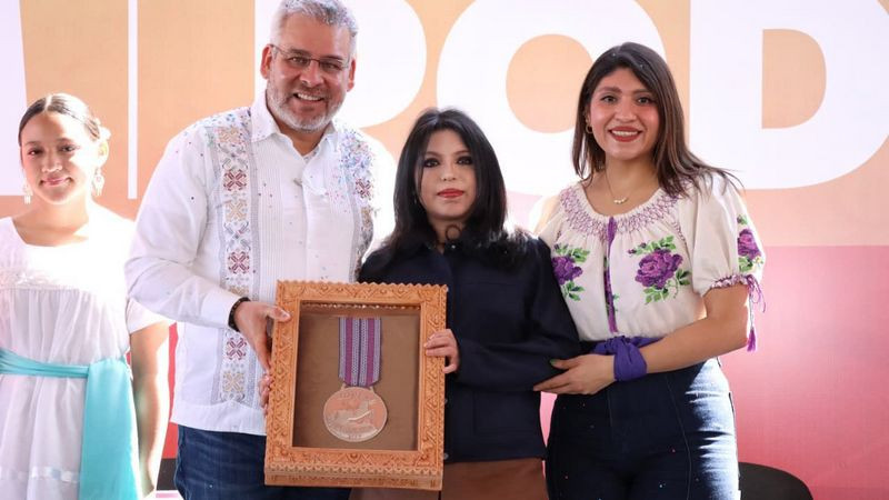 Jommaly Estévez, joven promesa de la física que conquistó la Presea Eréndira 