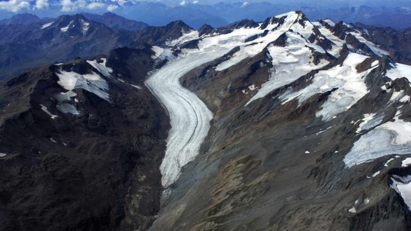 Glaciares de los Alpes austriacos registran fuerte retroceso por aumento de temperaturas 