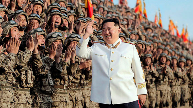 Corea del Norte lanza 10 misiles balísticos no identificados, advierte Seúl 