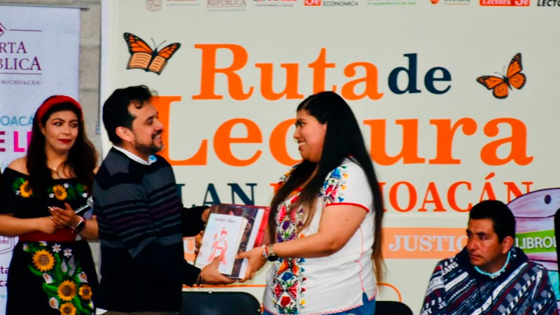 Inicia Cuarta República presentaciones de libros en Ruta de Lectura del Plan Michoacán 