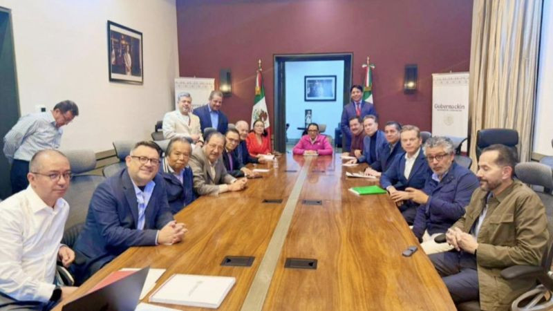 Legisladores de la 4T se reúnen en Segob para dialogar sobre el Plan B de la reforma electoral 