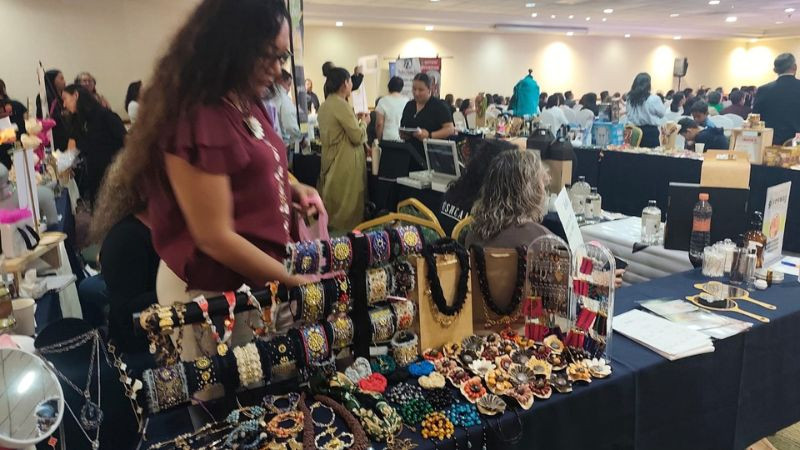 Iniciativa "Somos Grandes" Lanza Encuentro Presencial en Michoacán para Capacitar a Microempresarios 