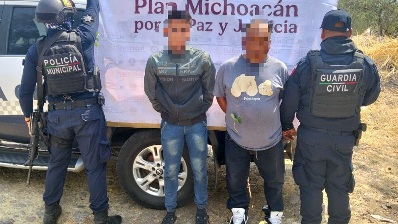 Guardia Civil detiene a dos con varios gramos de estupefaciente en Gabriel Zamora, Michoacán 