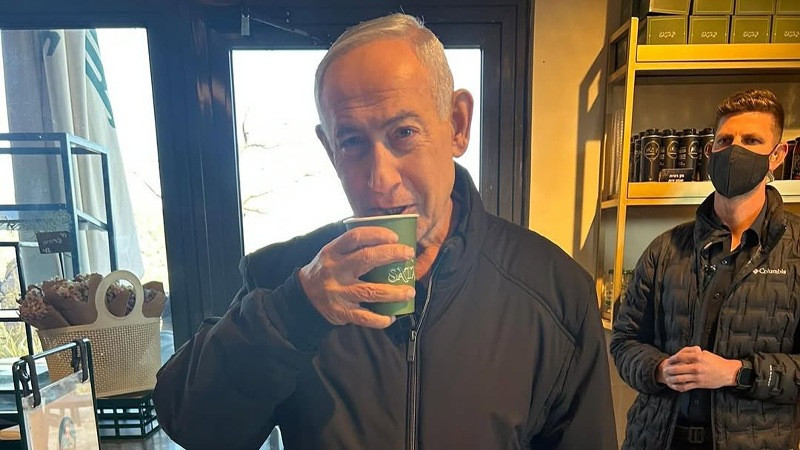 Netanyahu responde con video a rumores sobre su supuesta muerte 