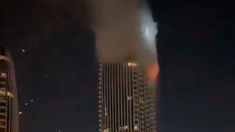 Dubái suspende temporalmente actividades en su aeropuerto tras incidente con dron 