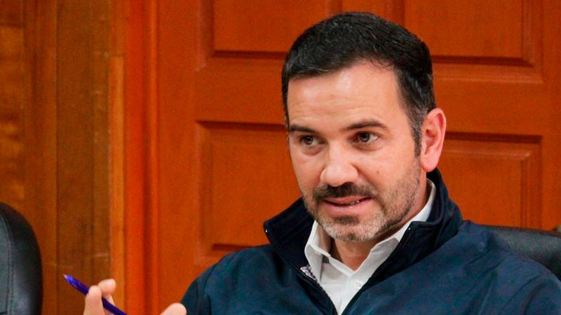 Yankel Benítez se reúne con CFE para regularización de servicio a colonias 