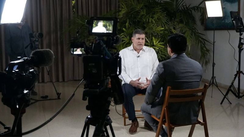 Cuba permitirá a ciudadanos en el extranjero invertir en la isla 