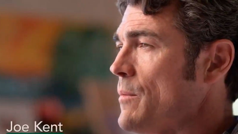 Renuncia asesor de antiterrorismo de Trump; asegura que Irán "no representaba una amenaza inminente" 