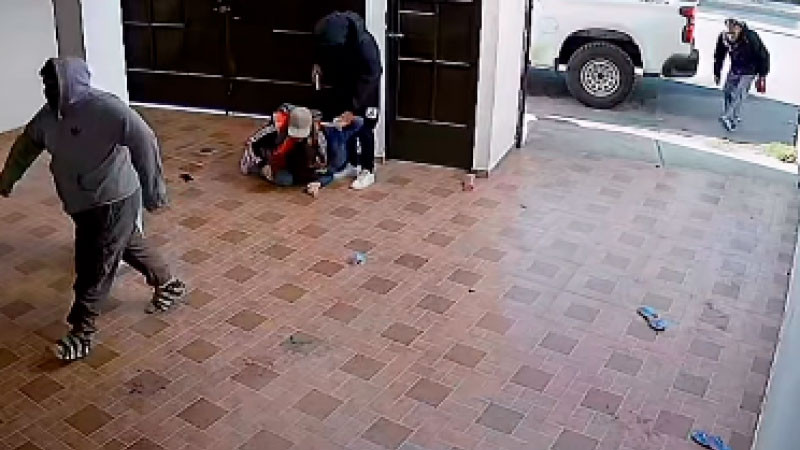 Caen tres por ataque a la influencer Evelyn Villa; la sometieron y robaron su casa 