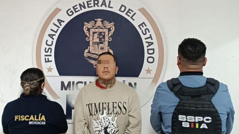 Detienen a hombre buscado por cometer varios delitos en Uruapan,  Michoacan  