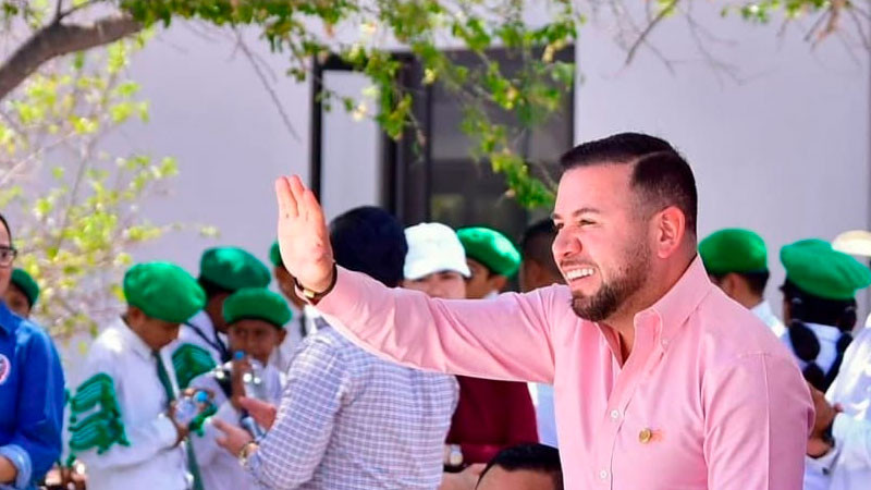 Hoy se abren las puertas para el futuro de los jóvenes de la Tierra Caliente con la Universidad Rosario Castellanos: Reyes Galindo 