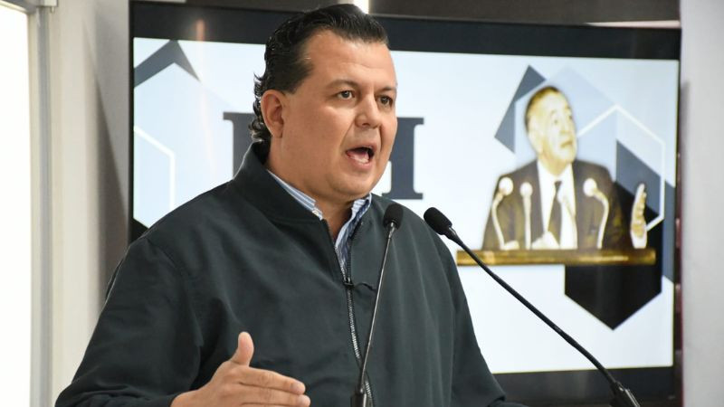 En Morena son grandes opositores, pero no saben gobernar: Memo Valencia 