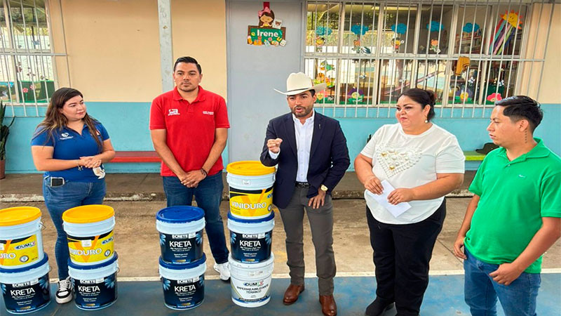 Gobierno de Los Reyes fortalece infraestructura educativa con apoyo de la iniciativa privada: Humberto Jiménez 