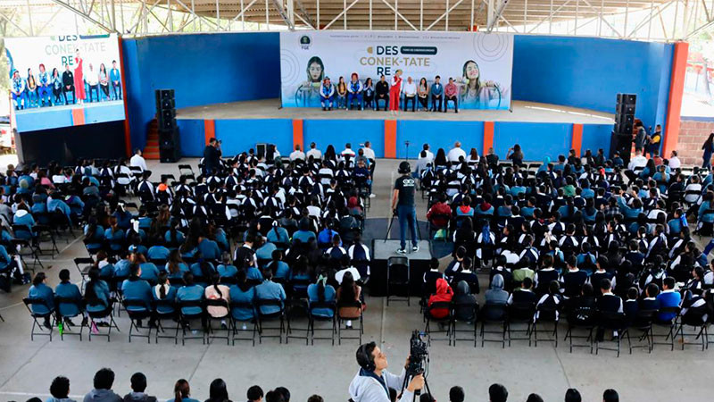 Lleva la FGE de Michoacán el Foro de Ciberseguridad a Coeneo, con la finalidad de que los jóvenes reflexionen sobre el uso responsable de la tecnología 