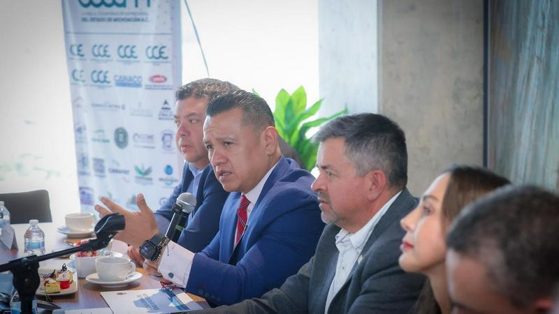 FGE destaca reducción de delitos y combate a la corrupción en Michoacán 