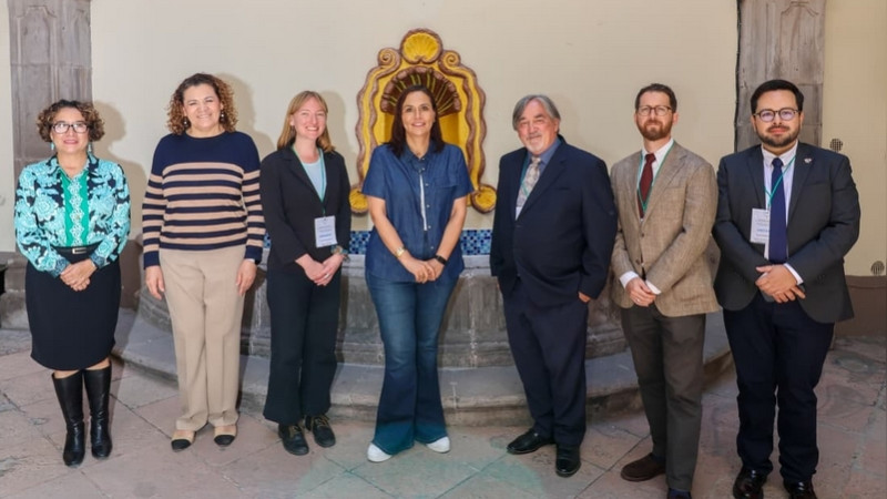 Refrenda Martha Soto colaboración con Peace Corps en Querétaro 