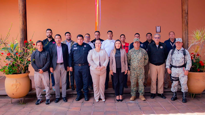  Refuerza Dayana Pérez Mendoza operativo de seguridad para Semana Santa en Salvador Escalante 